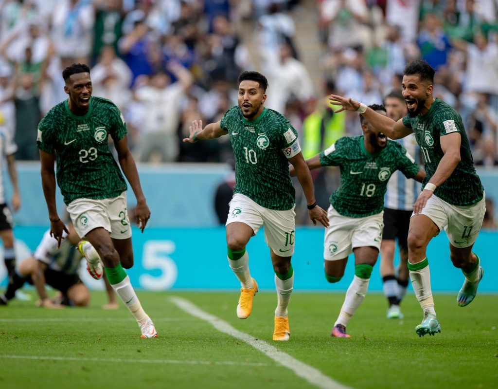 Copa do Mundo: Arábia Saudita surpreende e vence Argentina de virada