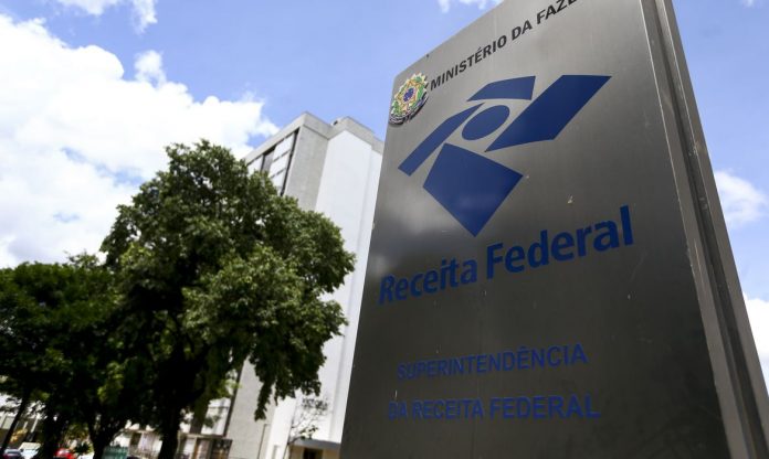 Concurso da Receita Federal encerra inscrições nesta quinta-feira