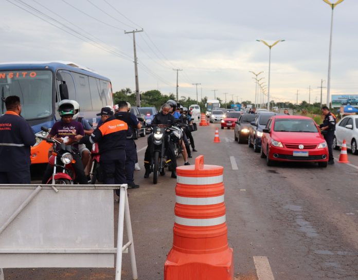 Detran Amazonas orienta condutores que irão viajar durante feriado de Carnaval